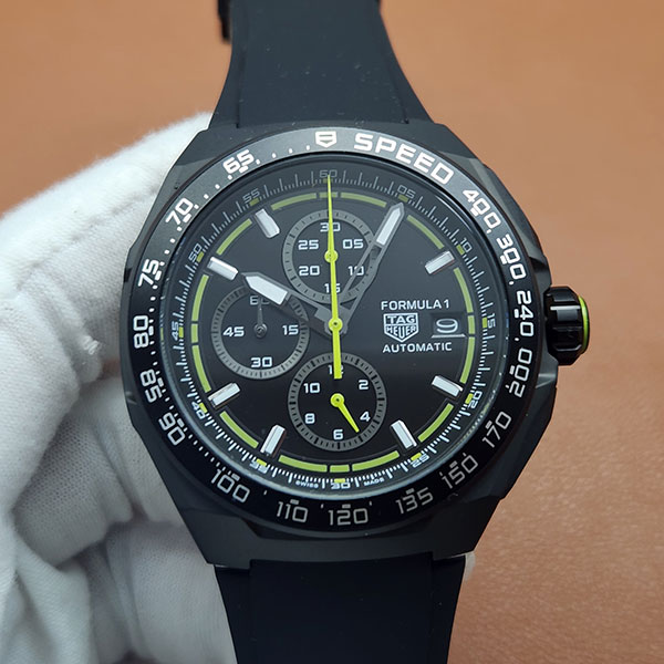 【AA工場 スーパーコピー時計】 タグ・ホイヤー フォーミュラ１ クロノグラフ CBZ2082.FT8098 クオーツ